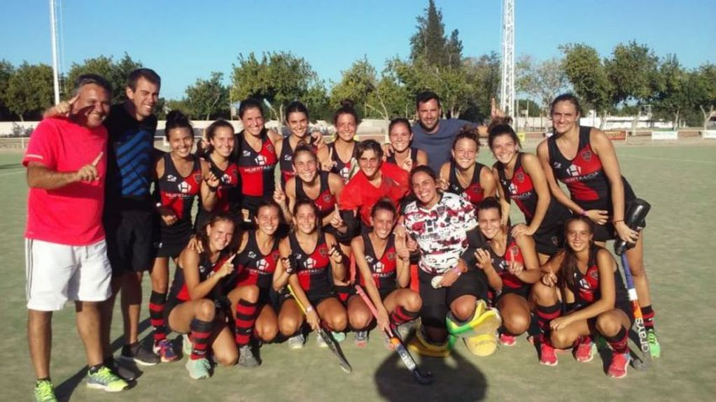 
    Córdoba Athetlic se consagró campeón en la rama femenina. / Los Andes.
   