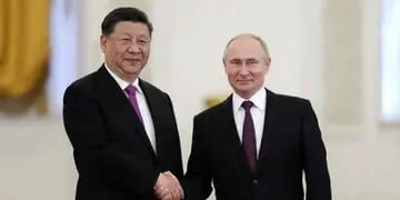 Xi Jinping y Vladimir Putin. (AP)