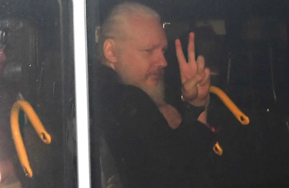 La detención de Julian Assange. (DPA) 