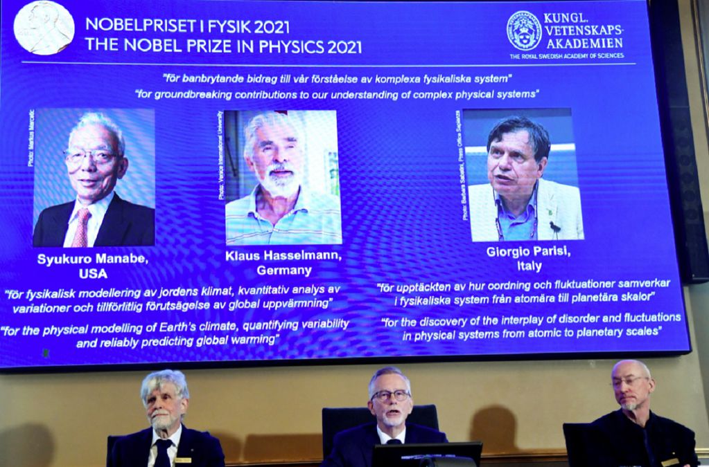 El momento del anuncio de Syukuro Manabe, Klaus Hasselmann y Giorgio Parisi como ganadores del Nobel de Física 2021 - 