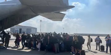 Tercer vuelo del Hércules en rescate de argentinos en Israel