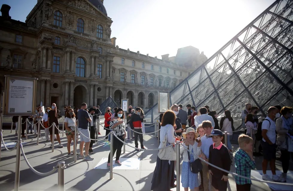 El Louvre no había cerrado durante un periodo tan prolongado desde la Segunda Guerra Mundial.