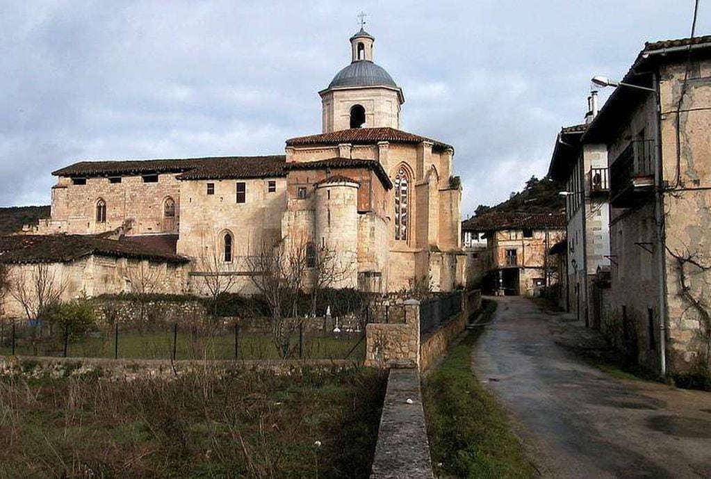 
Monasterio Suso. Se encuentra en la comunidad autónoma de La Rioja. 
