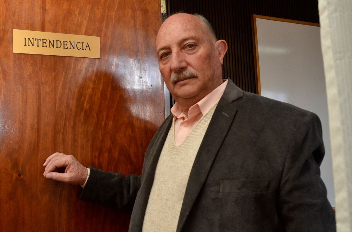 El intendente de Rivadavia, Miguel Ronco (UCR) otra vez en la mira. Mañana se reúne con la funcionaria que reivindicó la dictadura militar.