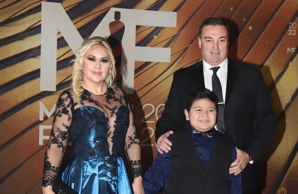 Verónica Ojeda apuntó contra quienes no dejaron que su hijo suba al escenario por el homenaje a Maradona.