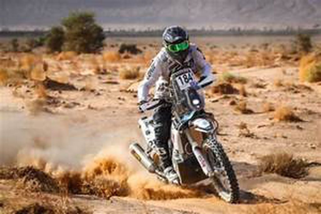 Diego Nora en el motos, Dakar 2022.