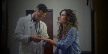 Cómo es vivir con artritis reumatoidea: lanzan la primera serie argentina para contarlo en clave de comedia romántica