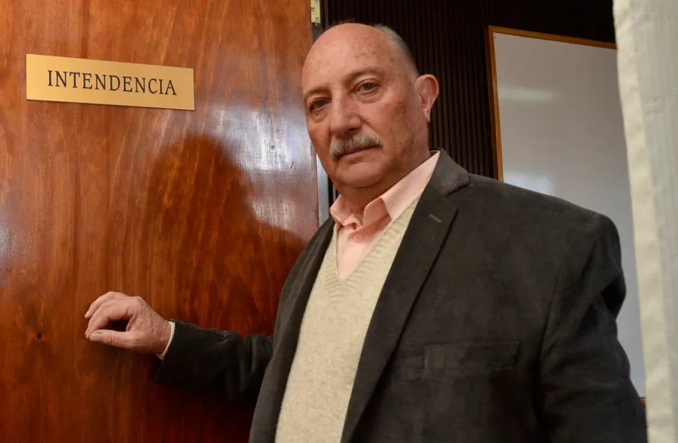 Miguel Ronco, intendente de Rivadavia