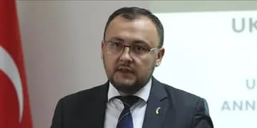 El embajador de Ucrania en Turquía, Vasyl Bodnar