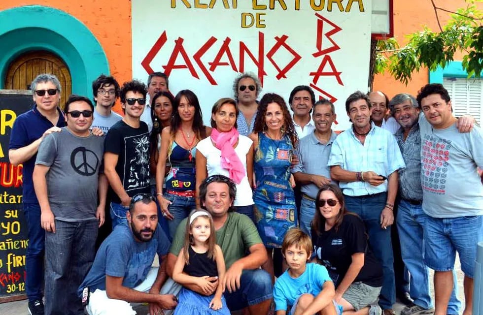 Piden la reapertura del mítico Cacano Bar en Chacras