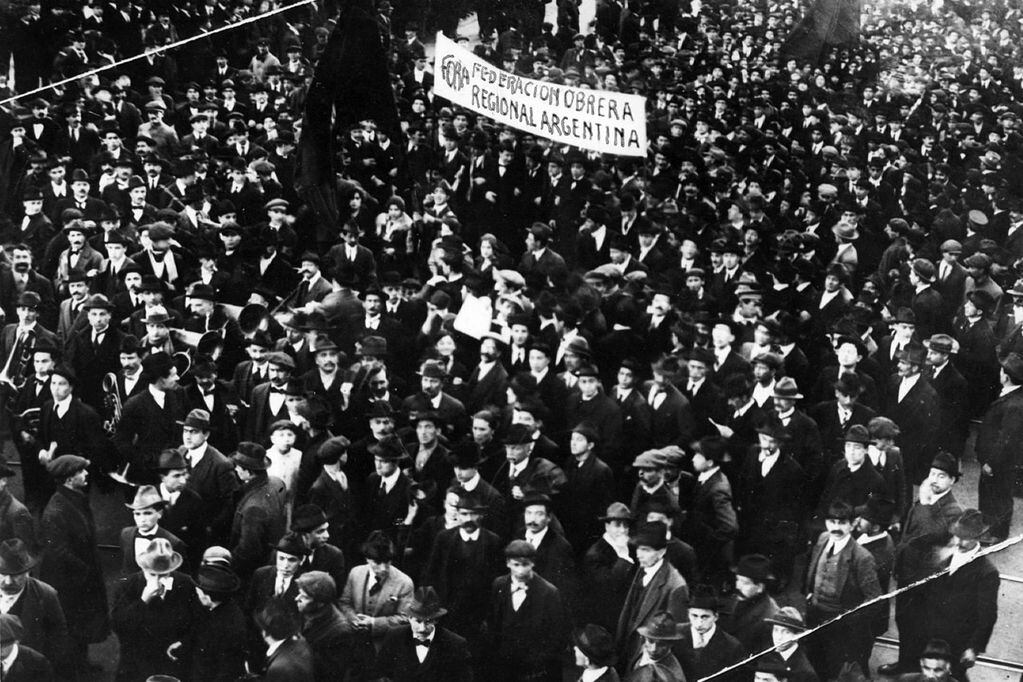 Protesta de la Federación Obrera Regional Argentina, siglo XX.