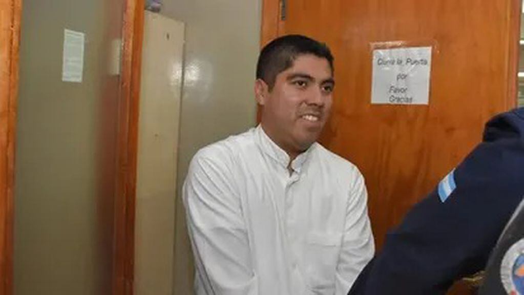 El cura Bustos permanecerá en prisión. Foto Tiempo de San Juan