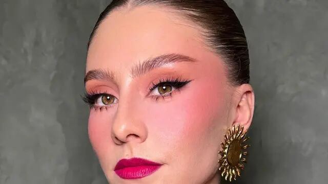 Pink Under Eye Makeup