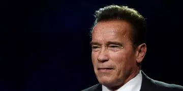 Arnold Schwarzenegger se vacunó contra el coronavirus y usó una frase de Terminator para concientizar