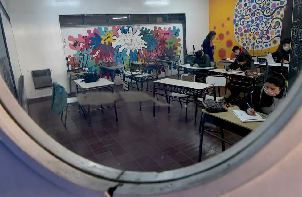 El Gobierno porteño decidió eliminar el distanciamiento social en las aulas a partir del lunes próximo.Foto: Orlando Pelichotti / Los Andes