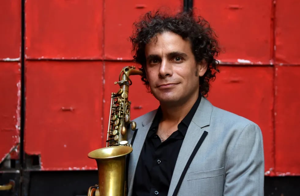 Bernardo Monk es uno de los saxofonistas más reconocidos de argentina y será parte del festival.