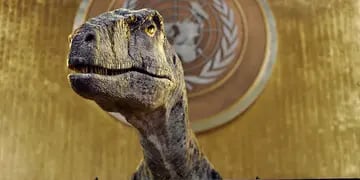 Video viral: un dinosaurio “irrumpió” en la ONU para concientizar sobre el cambio climático