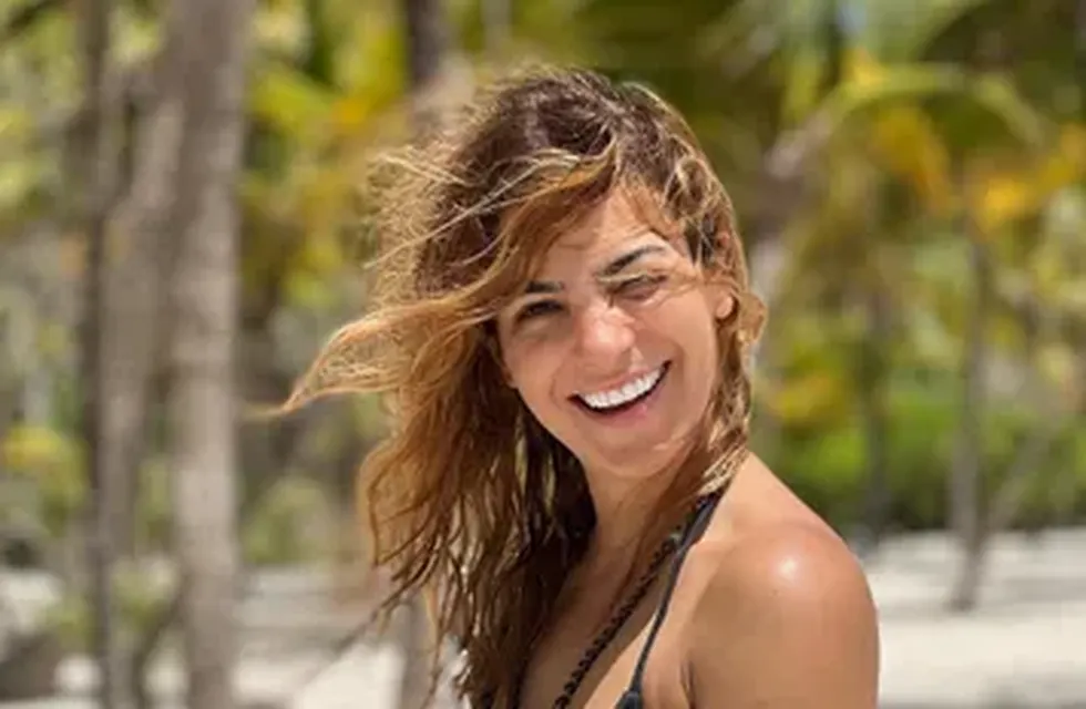 La actriz encendió su Instagram con sus fotos en bikini desde México