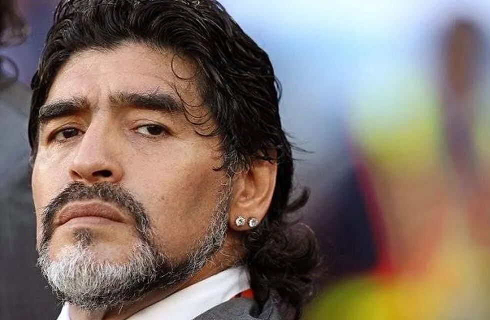 Diego Maradona asegura que le sacaron "20 millones de dólares"