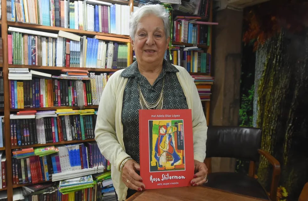 Adela Díaz Lopez presentó su libro sobre Rosa Stilerman
