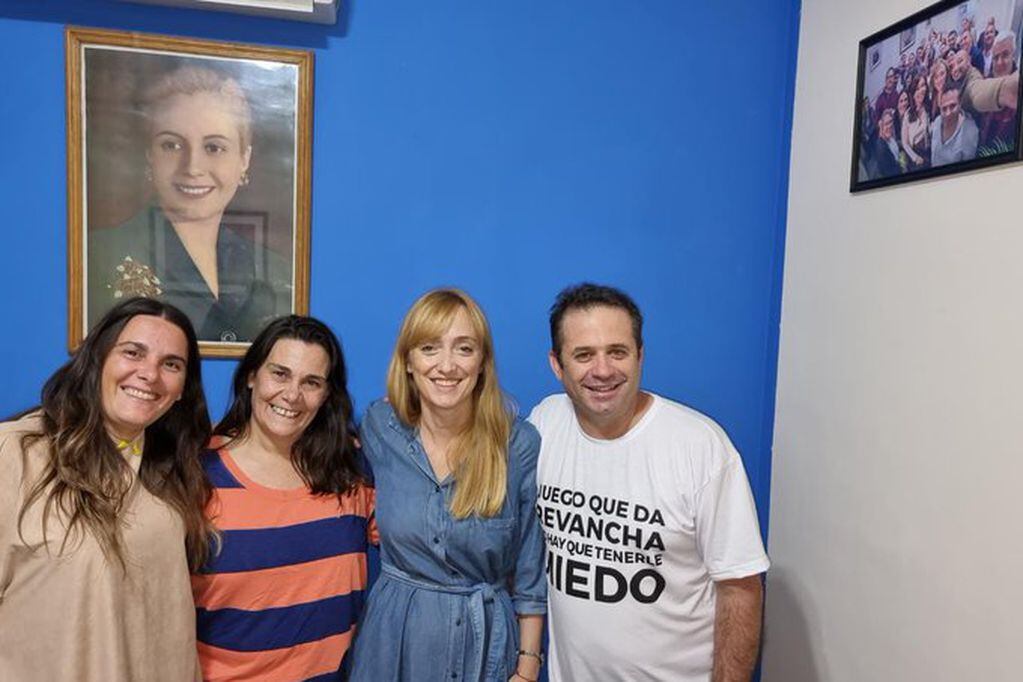 Carina Sedano, Anabel Fernández Sagasti y Gustavo Correa.