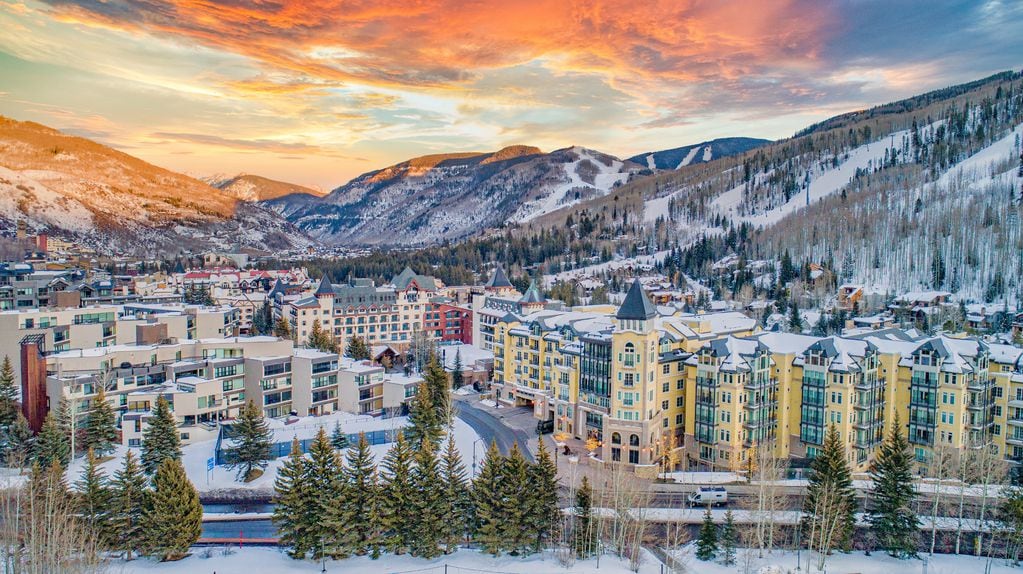 Vail Ski Resort, en Colorado, Estados Unidos, es uno de los destinos más elegidos por los argentinos que deciden participar del programa. Foto: captura web.