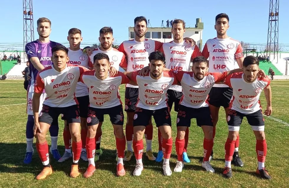Huracán Las Heras igualó 1-1 con Ferro de La Pampa por la 13° fecha de la zona Sur del Torneo Federal. / Gentileza.