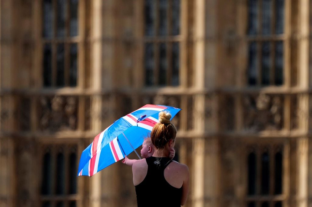 Las altas temperaturas batieron el martes un récord histórico en Gran Bretaña.