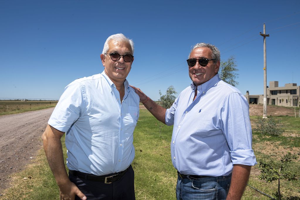 El ex ministro de Agricultura, Ganadería y Pesca de la Nación Argentina fue recibido por el dueño de casa, Alfredo Vila Santander.