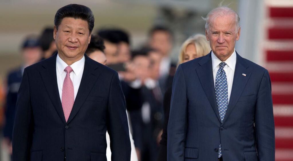 Joe Biden le advirtió a Xi Jinping que si China ayuda a Rusia asumirá las “consecuencias”.