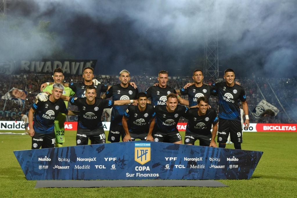 Independiente Rivadavia y un debut de lujo en la Copa de la Liga Profesional. / / Genitleza: Prensa CSIR.