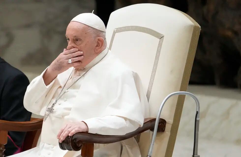 La salud del Papa Francisco mejora, pero permanecerá en su residencia por precaución. / Imagen ilustrativa / AP