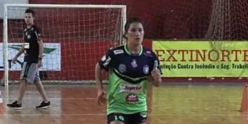 Anita Ontiveros, la figura más importante del futsal local femenino, emigró a Brasil, donde firmó contrato con Cianorte. 