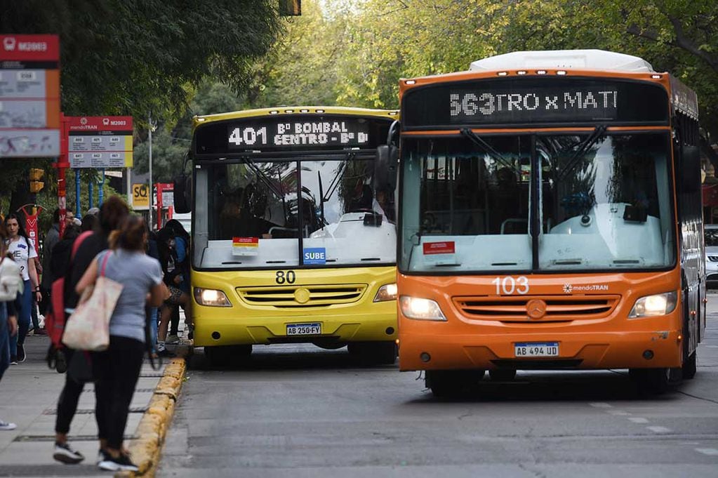 ¿Cómo funcionará el transporte público el día del censo 2022?  Foto: José Gutiérrez / Los Andes  