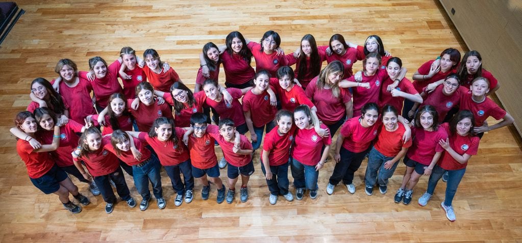 El Coro de Niños Cantores de Mendoza, integrado mayoritariamente por estudiantes de la Escuela y Bachillerato Artístico Musica BAM