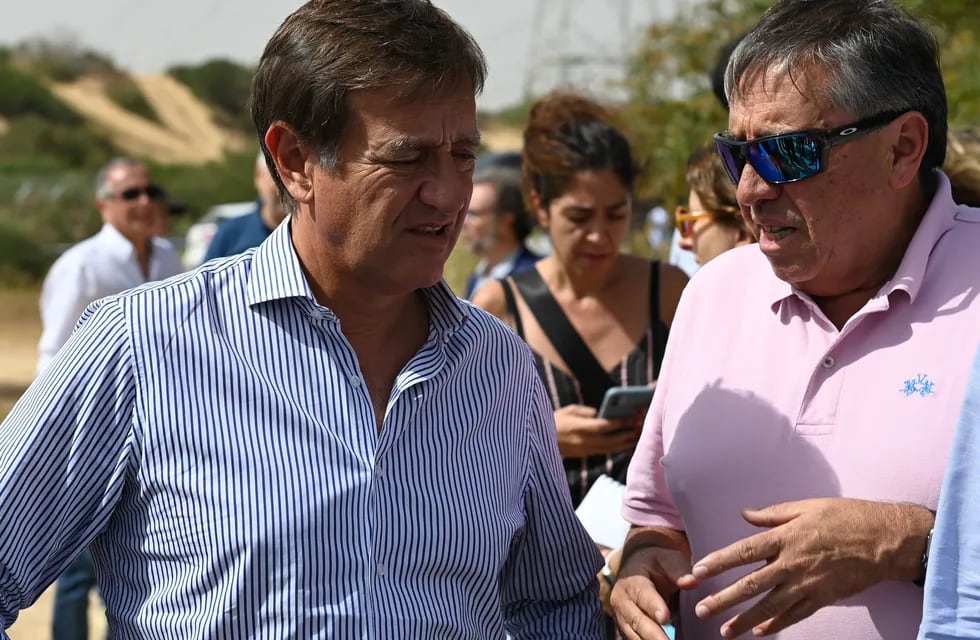El gobernador Rodolfo Suárez junto al superintendente del Departamento General de Irrigación, Sergio Marinelli visitaron Israel el año pasado.