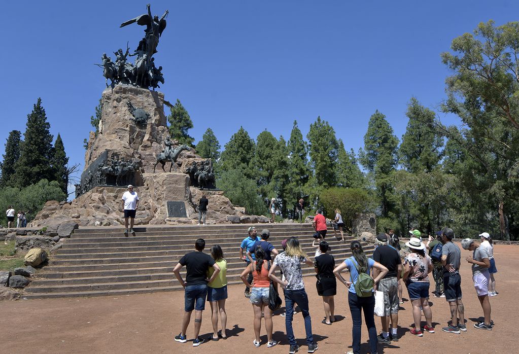 El Monumento al Ejército Libertador en el Cerro de la Gloria, Parque General San Martín - Orlando Pelichotti/ Archivo Los Andes 