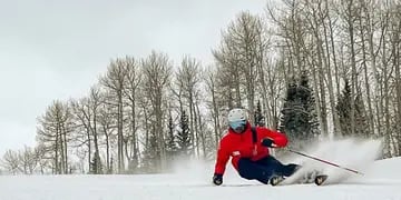 El mendocino de las nieves: es instructor de esquí, pasa medio año en las pistas y ganó el mundial con Argentina. Foto: Gentileza Juan Ignacio Crescitelli