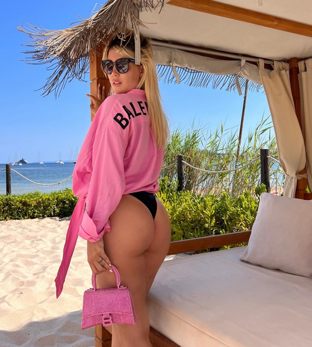 La rubia compartió un video de sus vacaciones en Ibiza e hizo estallar las redes.