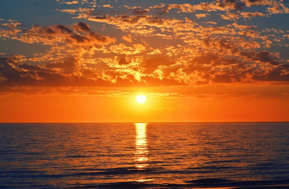 Así se ve la "Golden Hour" en la costa, con los últimos rayos de sol. | Imagen ilustrativa / Web