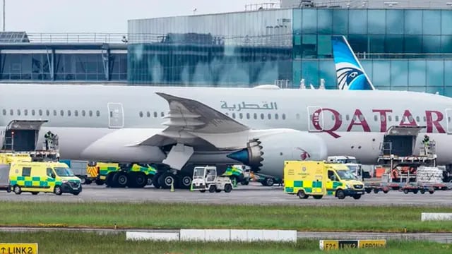 Turbulencia dejó 12 heridos en avión de Qatar Airways