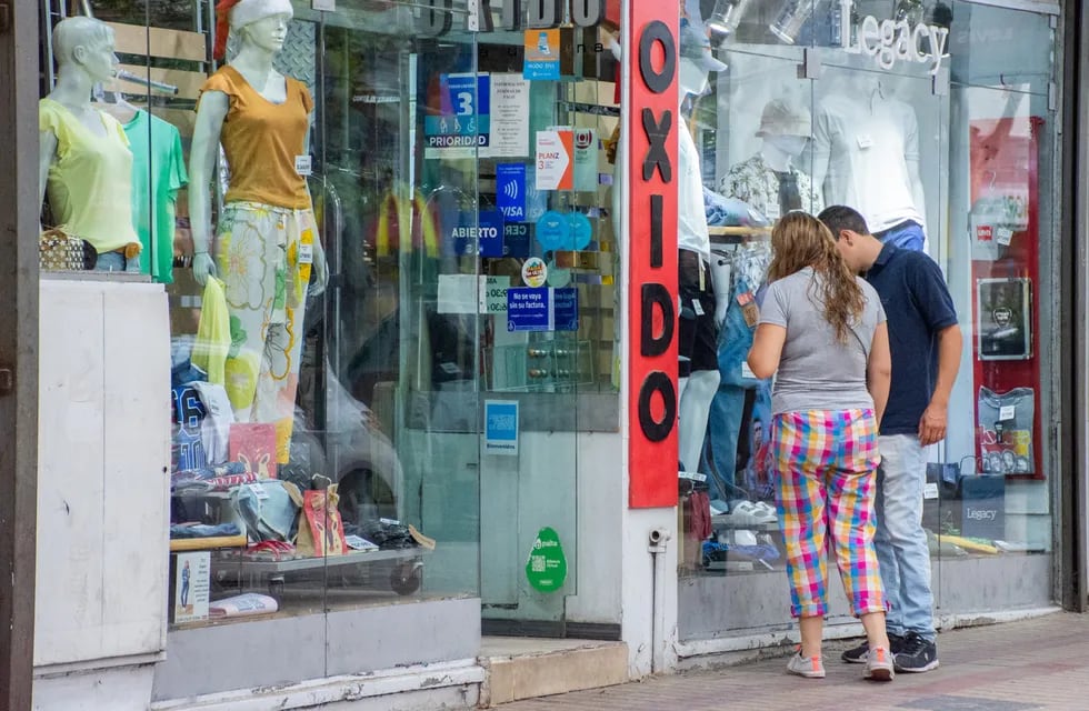 Los consumidores se orientaron a hacer sus compras en rubros con descuentos y cuotas sin interés.
foto: Los Andesa