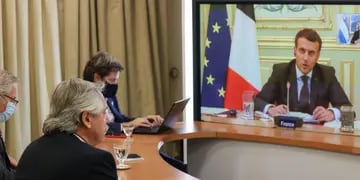 Alberto Fernández habló con Emmanuel Macron