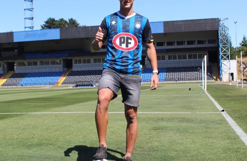 El defensor surgido de las divisiones inferiores de Independiente Rivadavia será dirigido por Javier Mascherano.