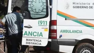 Trabajadores de ambulancias en el hospital El Carmen Nicolás Ríos / Los Andes