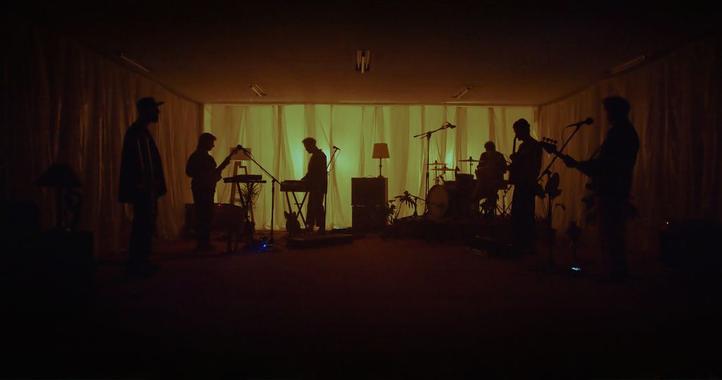 La banda mendocina presentó por primera vez una colección de sus canciones en formato de Sesion.