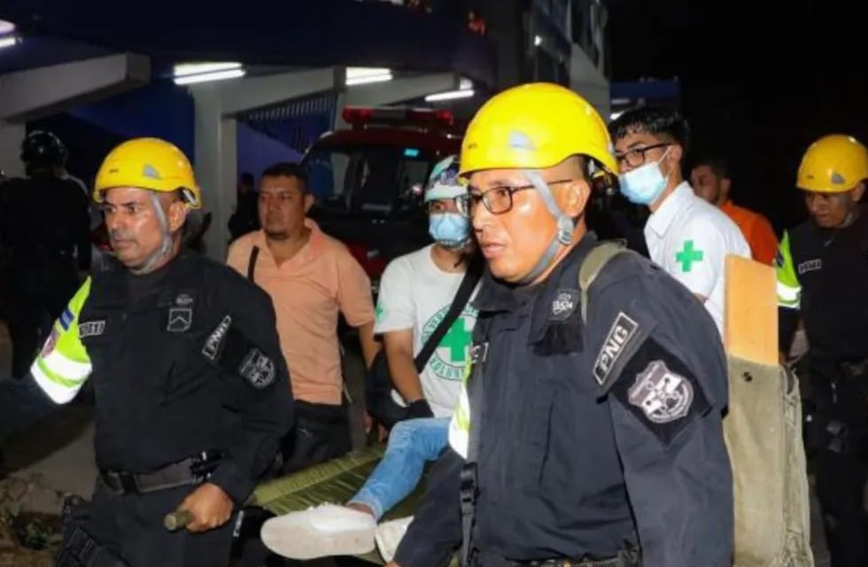 Al menos 500 personas fueron atendidas. Foto: Secretaría de Prensa de la Presidencia de El Salvador