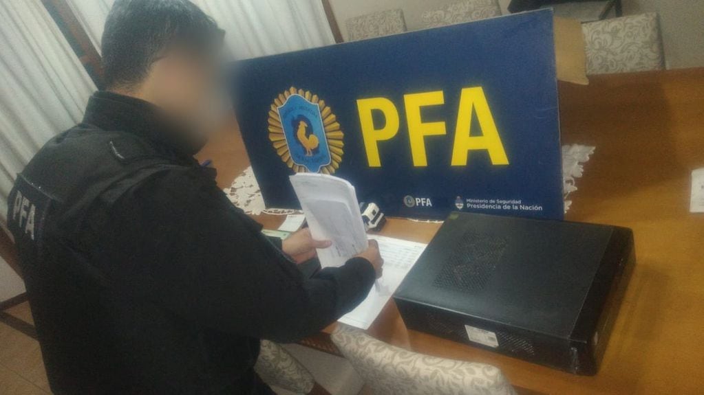 Investigan red de estafadores que tramitaba pensiones por invalidez falsas en San Rafael. Foto: Policía Federal Argentina