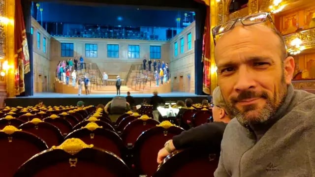 Echaron a un cantante lírico del Teatro Argentino de La Plata por apoyar en sus redes a Javier Milei