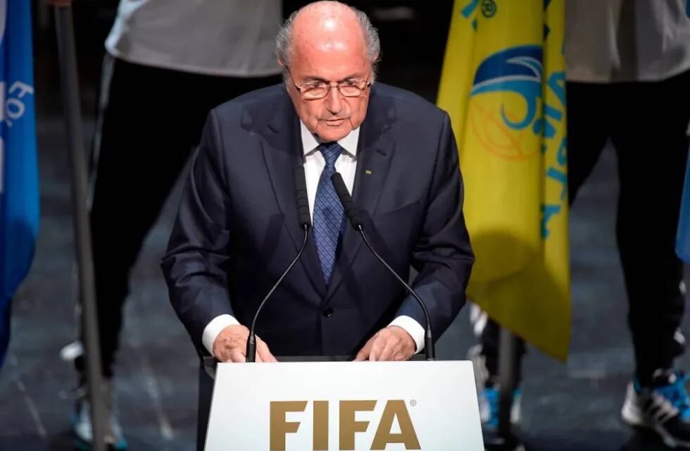 Blatter aseguró que no renunciará a la FIFA y ratificó las elecciones de hoy